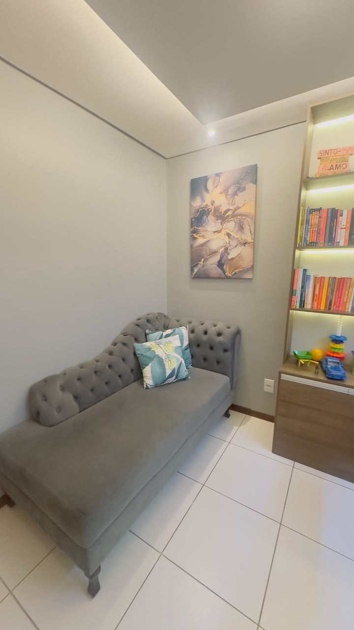 Espaço de escuta com divã