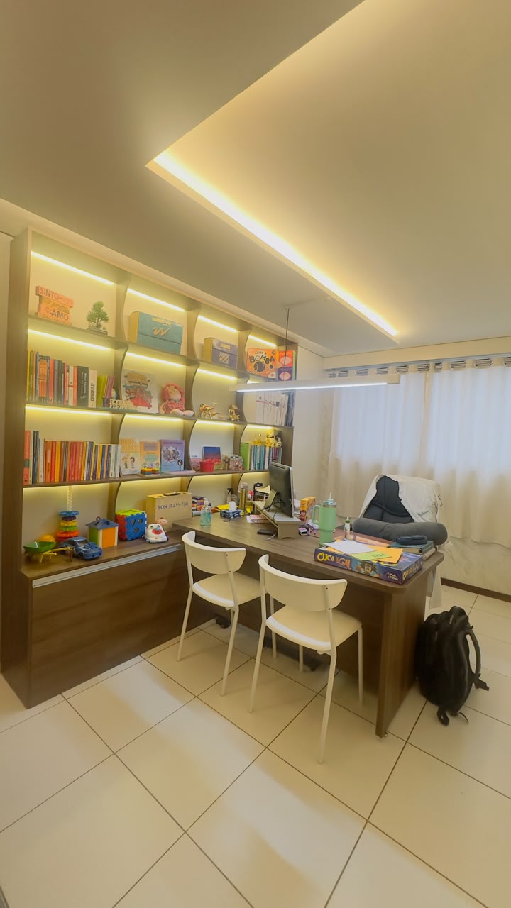 Sala de avaliação do consultório da Dra. Roselma Fernandes